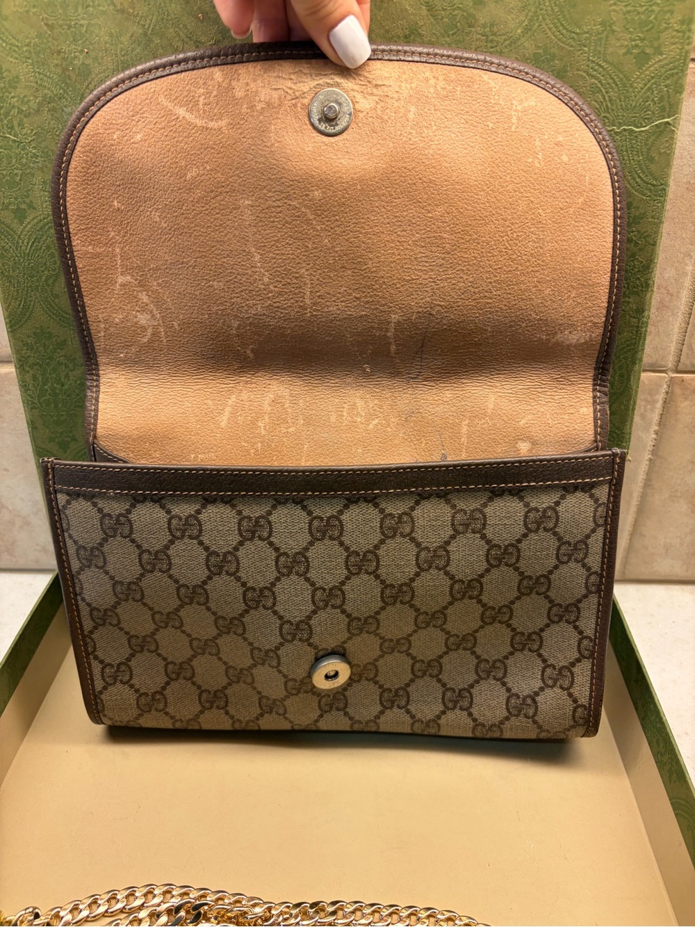Gucci Beige GG Canvas Shoulder Bag - Picture 10 of 12